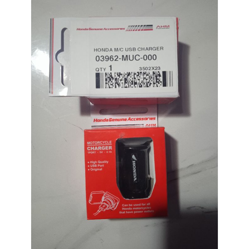 USB Charger Motor Honda Scoopy Beat PCX Vario Nmax Original AHM