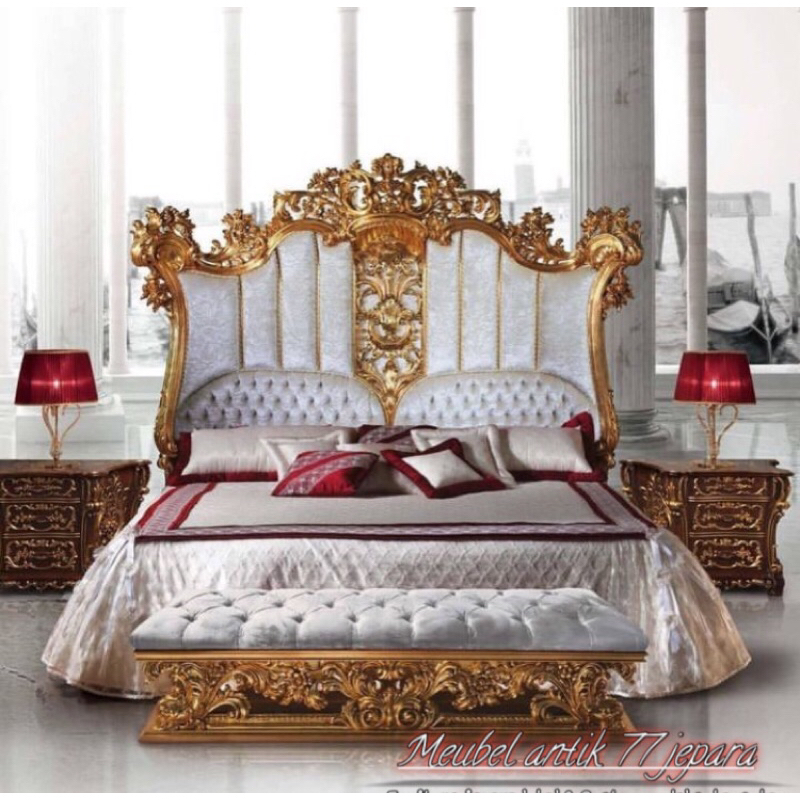 Dipan ukir jepara / Dipan ukiran mewah / Set tempat tidur jati