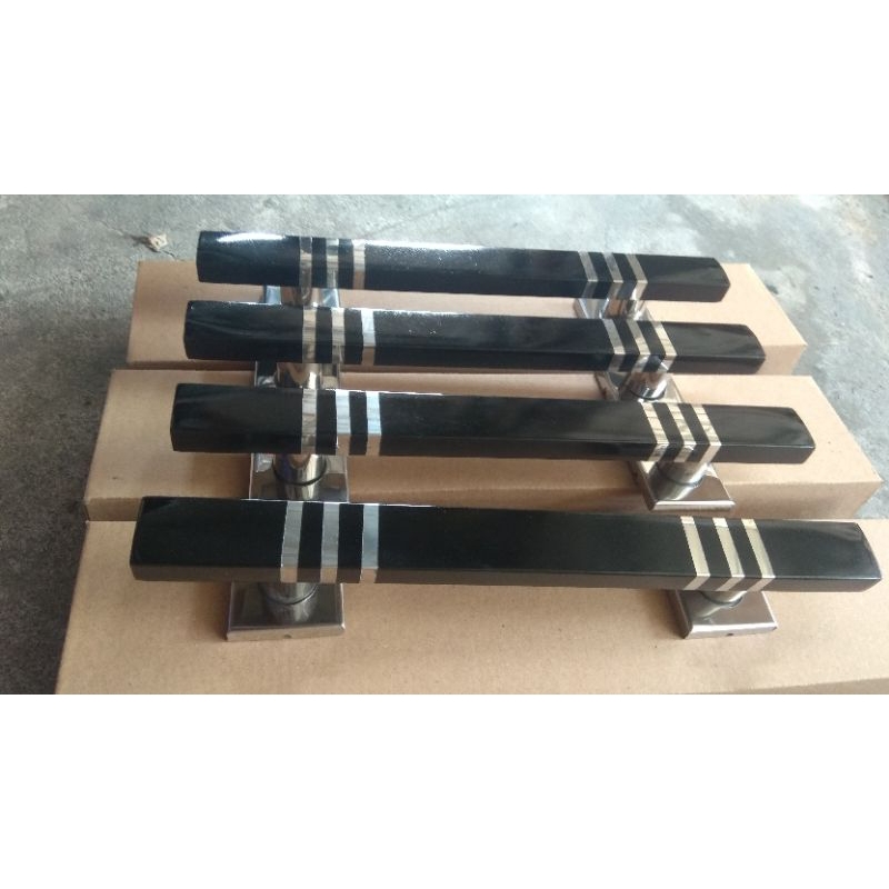 handle pintu/gagang pintu/gagang pintu rumah/handle pintu rumah/tarikan pintu/tarikan pintu rumah/ha