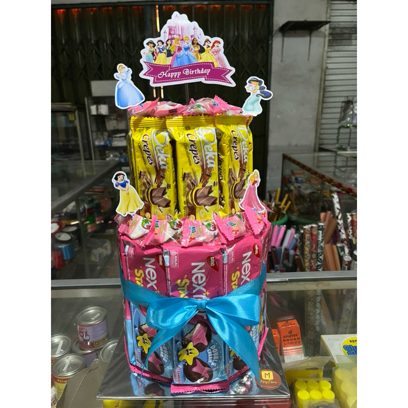 

Snack Tower Perempuan/Girl