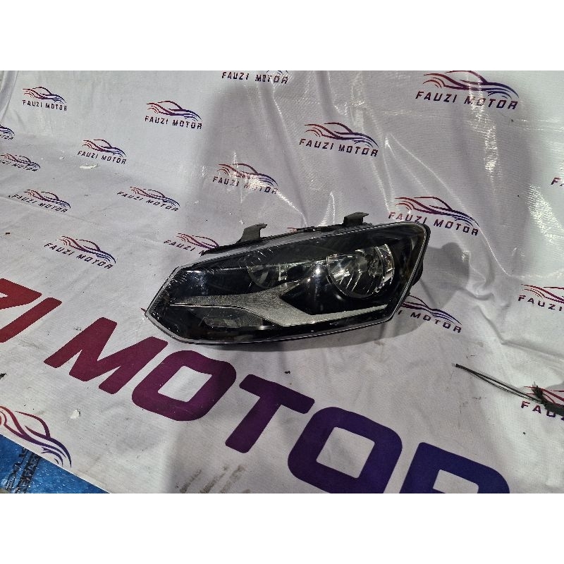 Lampu depan headlamp vw polo 2014 2015 2016 2017 2018 Original- kiri