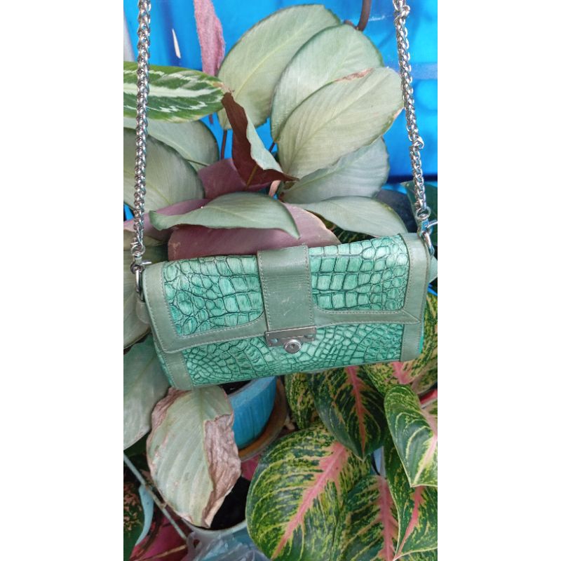 Tas selempang wanita,merek Gillivo.PL