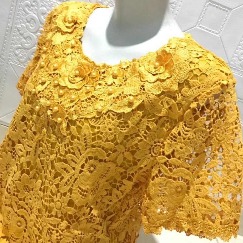 Ready atasan wanita bahan brokat impor XL,XXL,3XL