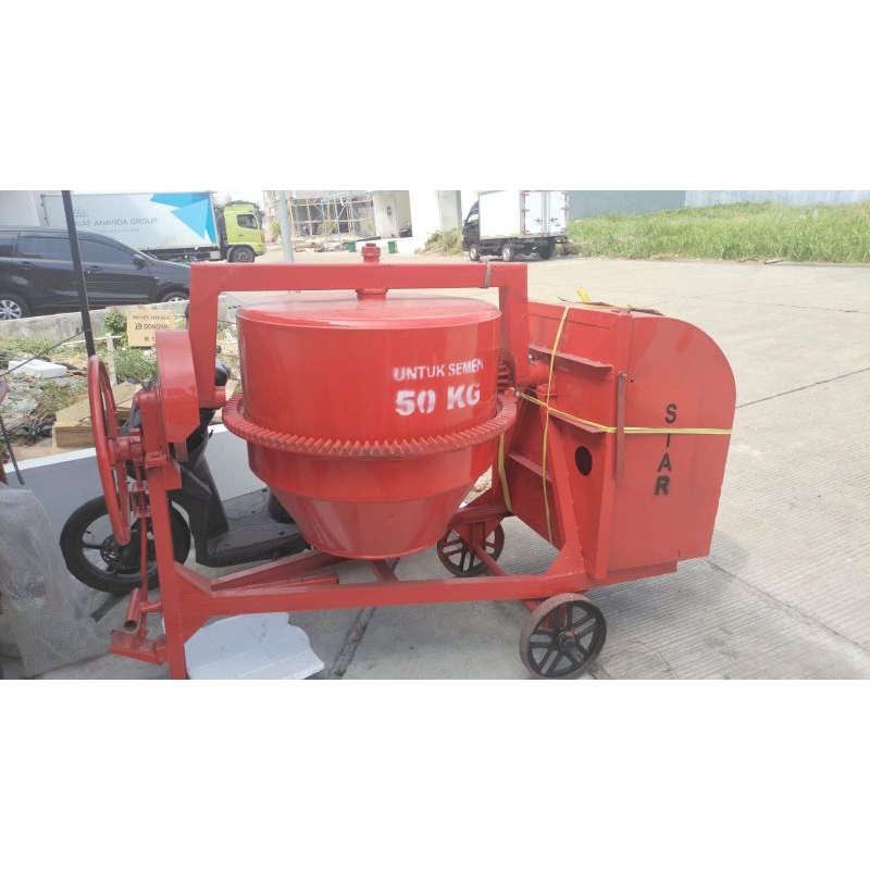 MESIN MOLEN PENGADUK SEMEN 500 LITER DIESEL 8PK