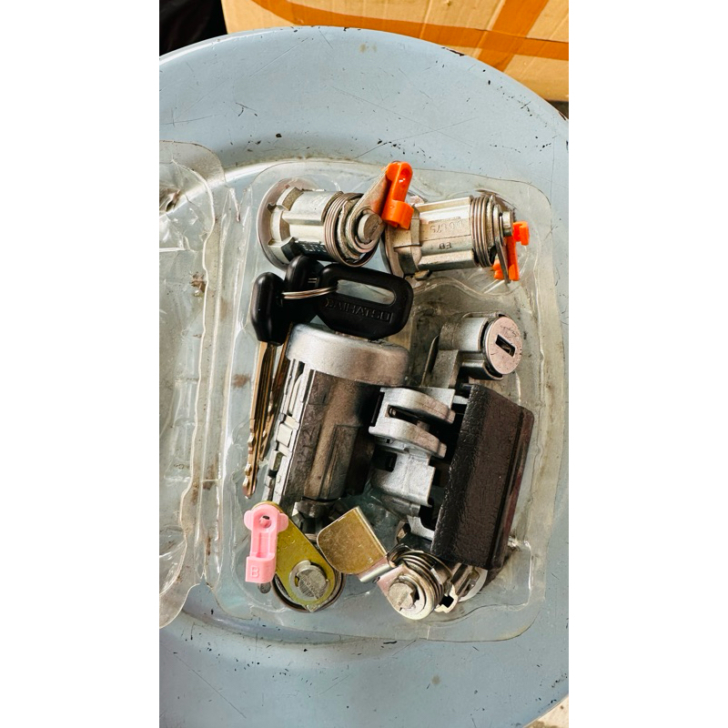 kunci set taft independent ori