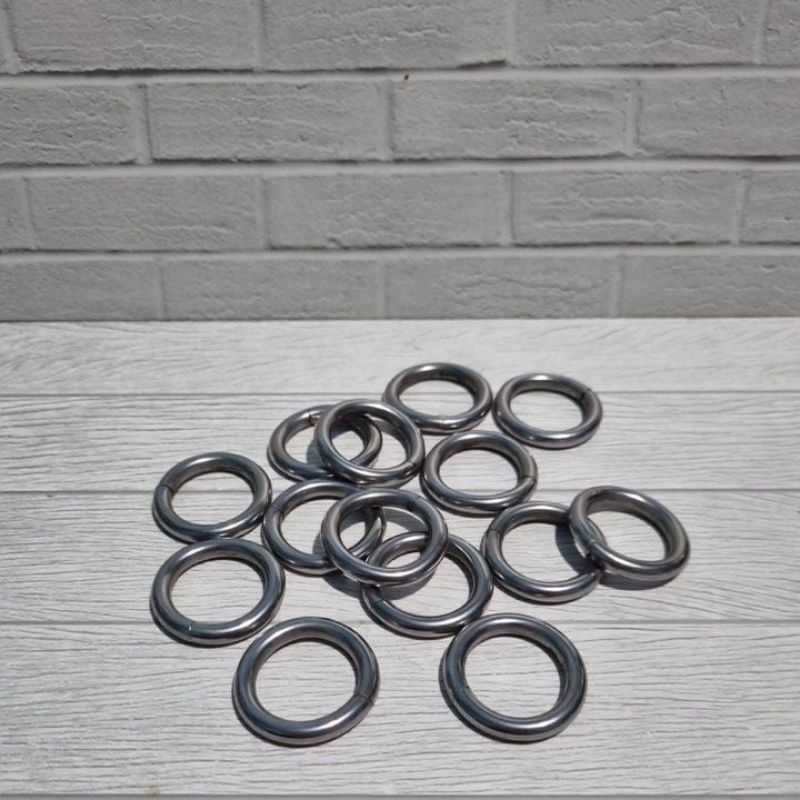 Cincin pancing stenlis steel
