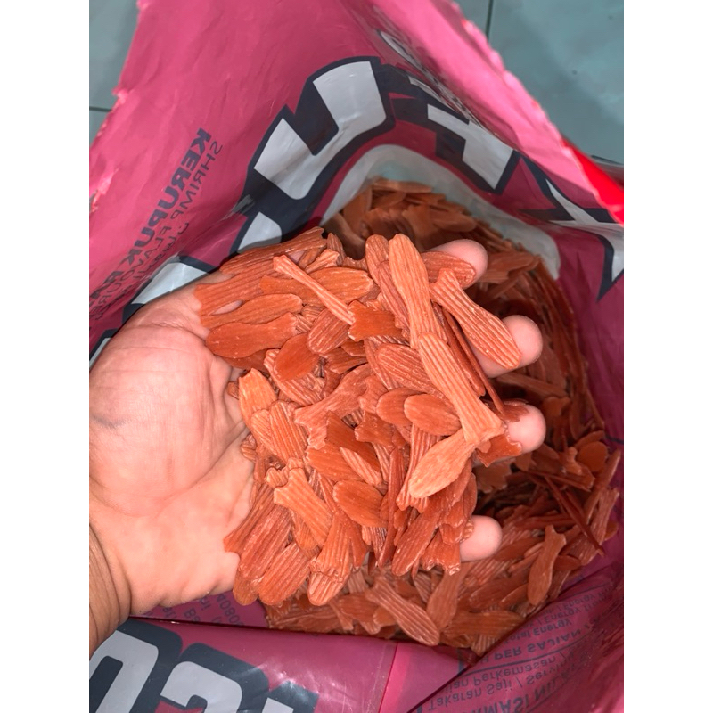 

KERUPUK BAWANG FUJI BENTUK IKAN MERAH 250 gram ORIGINAL MURAH