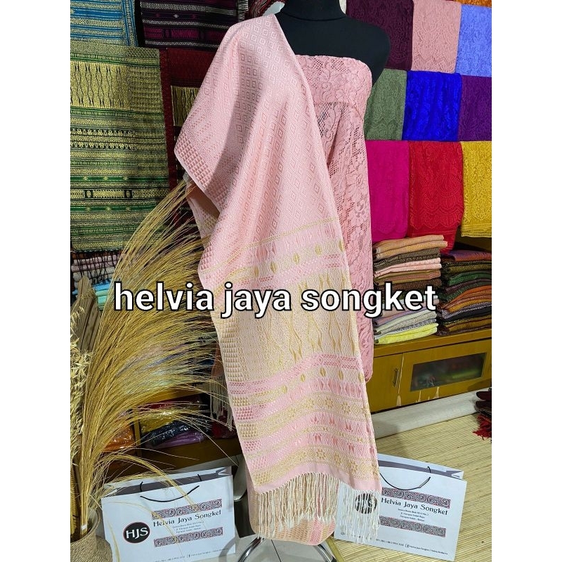 Tumtuman Full Crystal warna Baby Pink Tumpal Gold