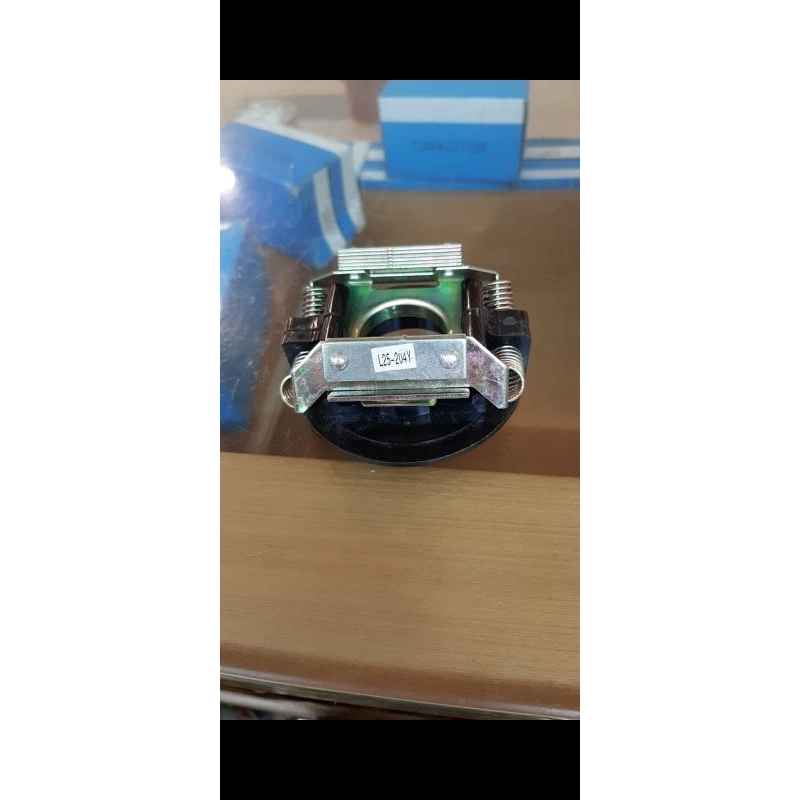 centrit swith L25-204Y