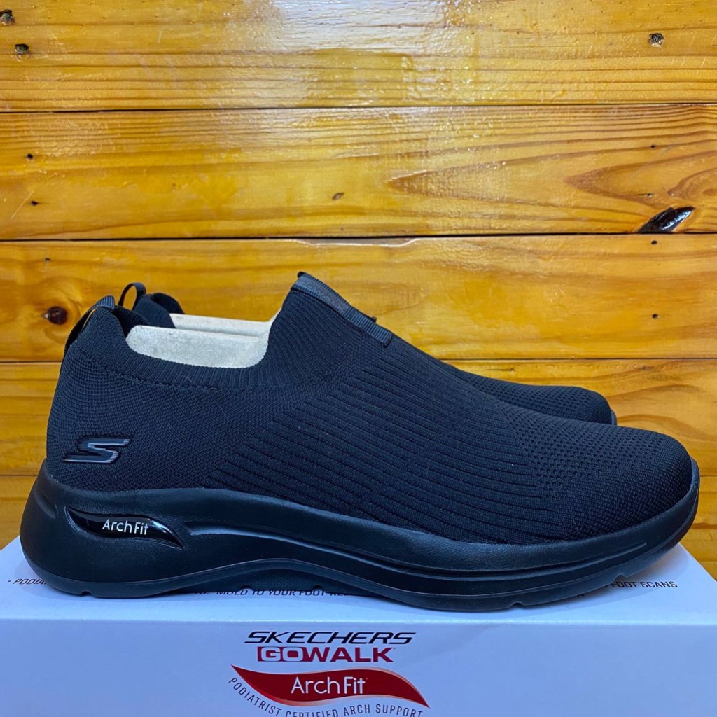 ONLY SIZE 45 SEPATU SKECHERS PRIA SKECHERS GO WALK ARCH FIT ICONIC 216118 FULLBLACK SLIP ON CASUAL F