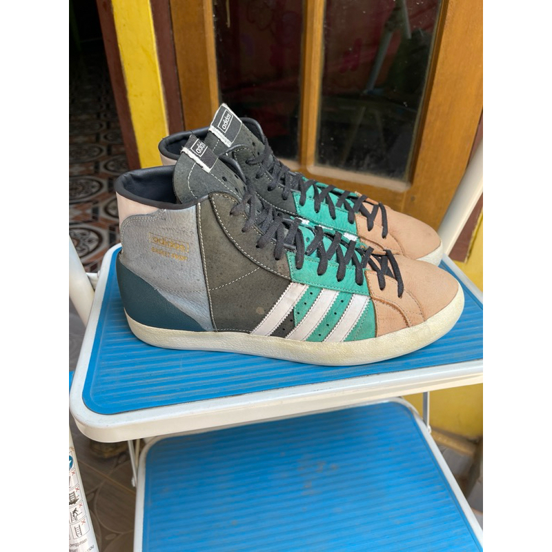 sepatu adids kulit vintage