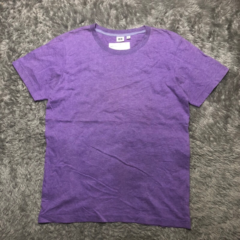 t-shirt Uniqlo basic lylac