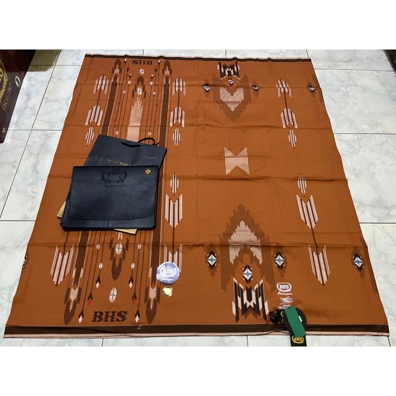 SARUNG BHS MASTERPIECE SGA GOLD