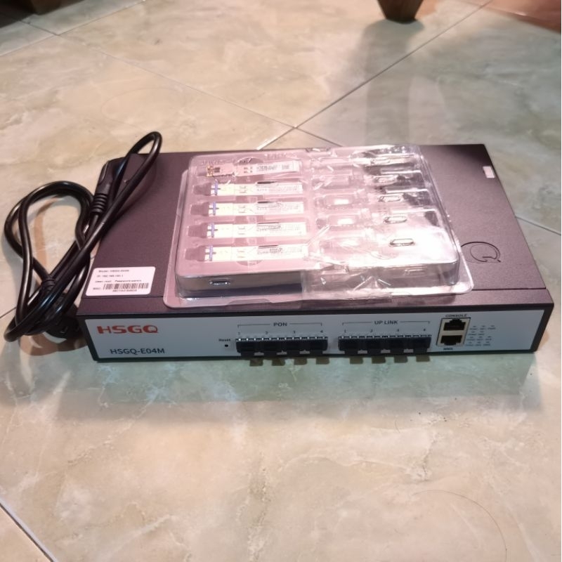 OLT HSGQ E04M EPON 4PON with 4 SFP PX20+++ 9db bonus sft to ethernet 1pc