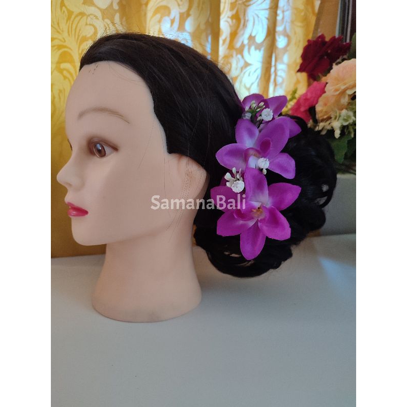 Semanggi Bunga Anggrek