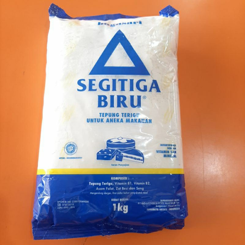 

*Tepung Terigu * Segitiga biru*1kg* PROMO HANYA SAAT LIVE