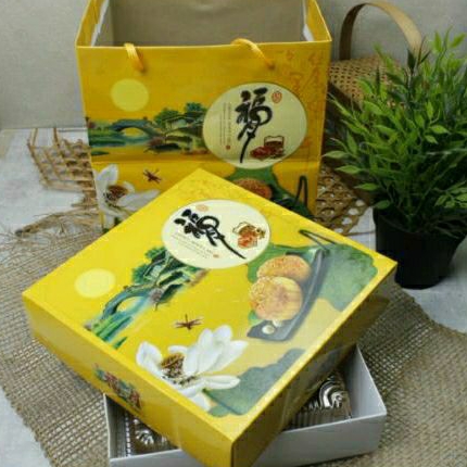 Kotak Dus Mooncake Box Set Paper Bag Isi 4 Tempat Hampers Mooncake