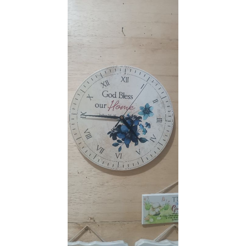 Jam Dinding Rohani Kristen