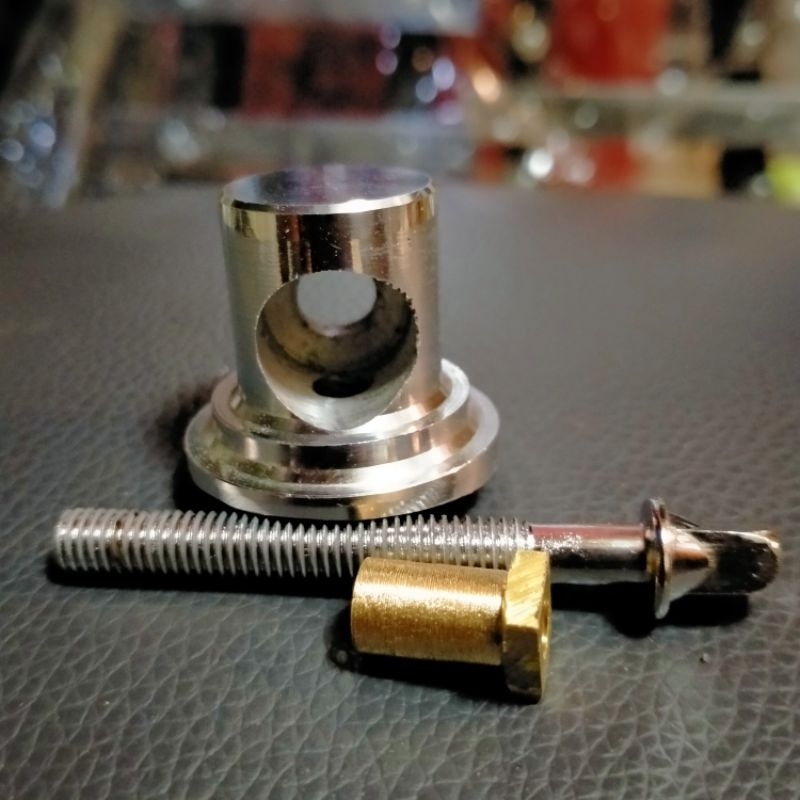 Lug Single (UNDAK) + BAUT dan NUT M5/M6 Drumband Drum Band