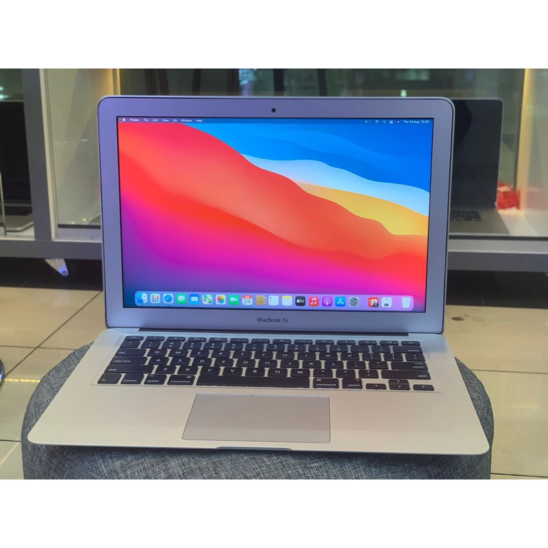 Macbook air 13inc 2015 core i7 RAM/SSD 8gb/128gb