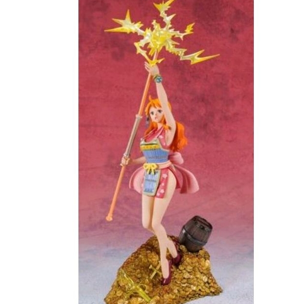 Action Figure Nami Tongkat Petir