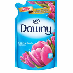 DOWNY SOFTENER PEWANGI PENGHARUM WANGI HARUM PAKAIAN BAJU 1.4 LITER 1.35 LITER