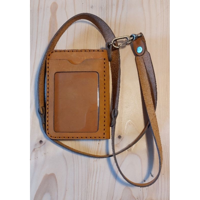 LANYARD ID CARD HOLDER NAME TAG KULIT | Dompet kulit Gantung leher | hanging Wallet | Wadiots