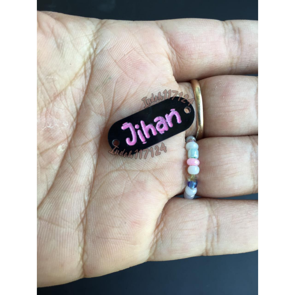 LABEL AKRILIK HITAM/ LOGO JILBAB / PIN LOGO