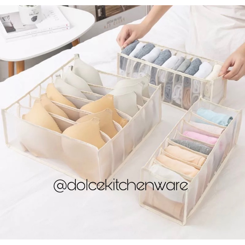 PRELOVED Storage Organizer Tempat Penyimpanan Pakaian Dalam Kaos Kaki Serbaguna Lubang 6 7 pcs