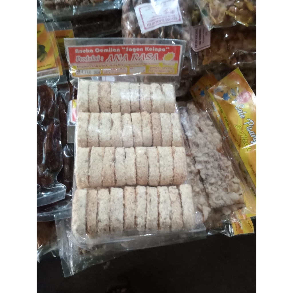

kue sagon kelapa kemasan 150 gram
