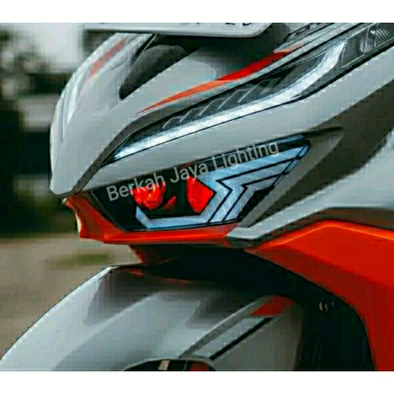 Lazy Eyes Eagle Pnp Vario 125/150 New gen 1&2