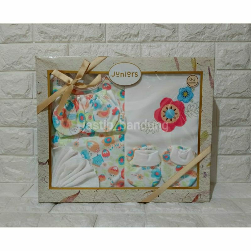 Juniors Gift Set / Gift Set Juniors / Juniors Baby Gift Set / Baby Gift Set Juniors / Juniors Baby G