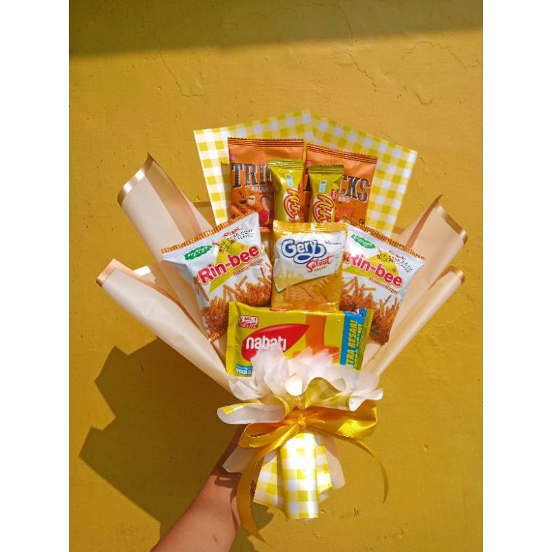 

SyireFlo Buket Snack 38 Yellow