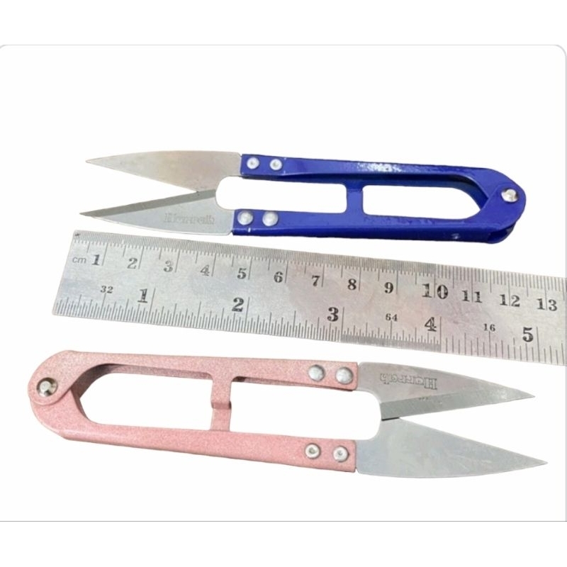 

Gunting Benang Ukuran Jumbo Isi 12 pcs
