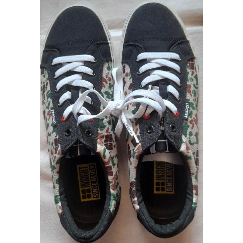 Sepatu insight (45) original