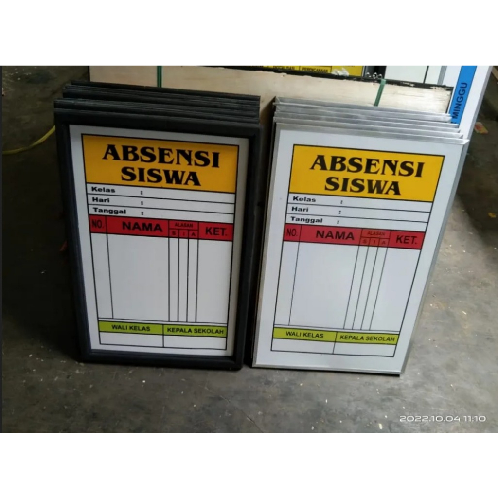 Papan Absensi Siswa Kelas Ukuran 40x60cm