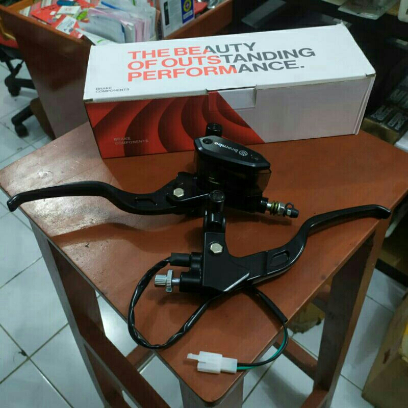 MASTER REM DOMINO OVAL UNIVERSAL MASTER REM BREMBO MODEL