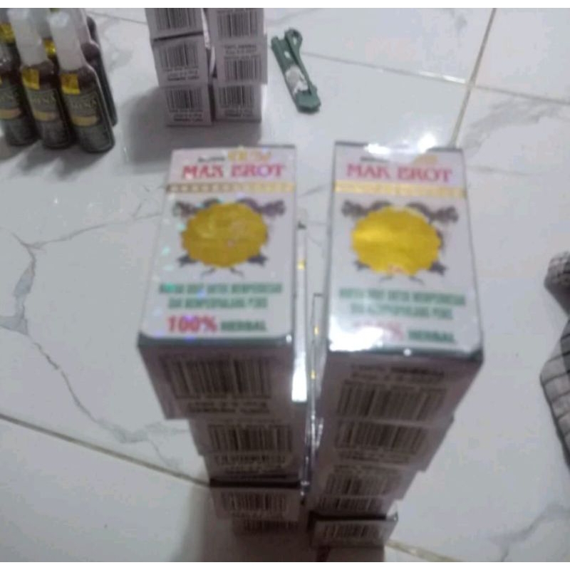 Mak Erot minyak urut