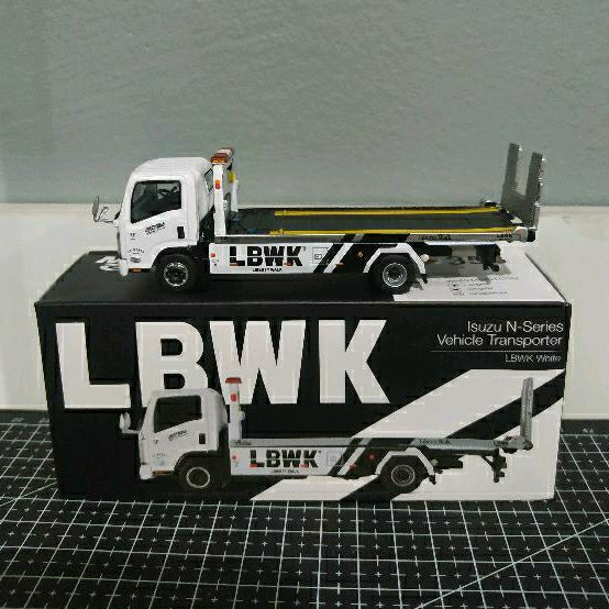 MiniGT Isuzu N-Series Vehicle Transporter - Towing LBWK Putih