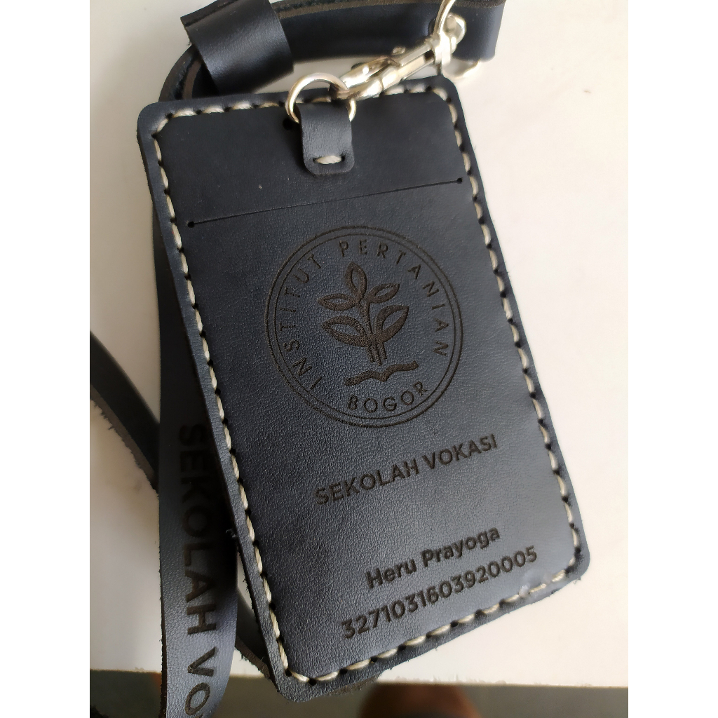 

ID CARD HOLDER & TALI