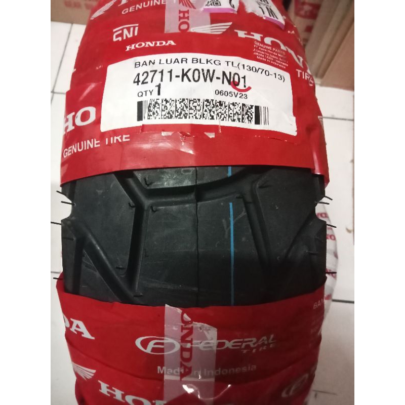 Ban Tubles Belakang 130/70-13 ADV 150 Ori Ahm 42711K0WN01