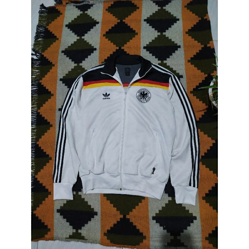 paket tracktop Adidas Jerman dan Orlando
