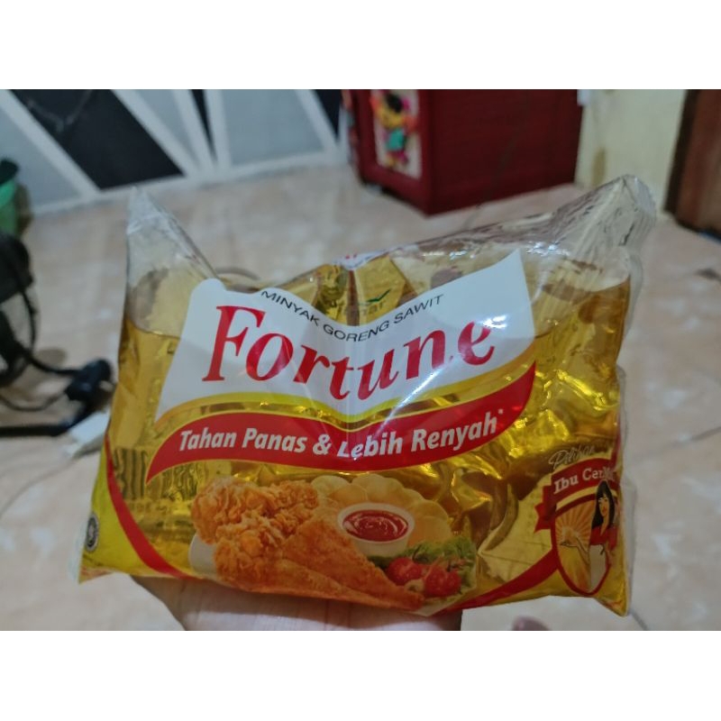 

MINYAK Fortune Bantal Murah 1 Lt