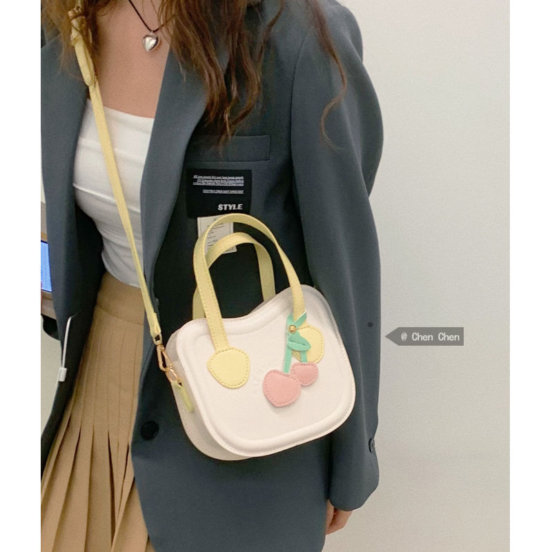 TAS IMPORT asli tas selempang wanita versi korea tas jinjing wanita dengan model buah persik 2023 mo