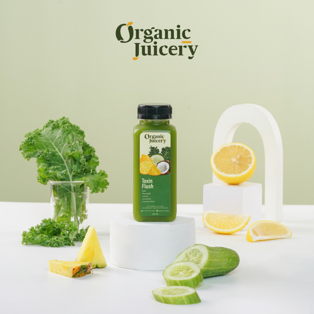 

Toxin Flush 500ml | Pressed Juice Kale Nanas Timun Lemon Air-Kelapa