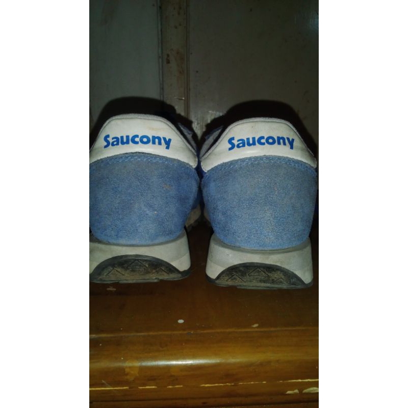 Saucony jazz blue.