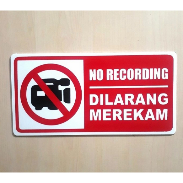 

Rambu Sign Papan Dilarang Mengambil Gambar 30cm x 15cm Akrilik