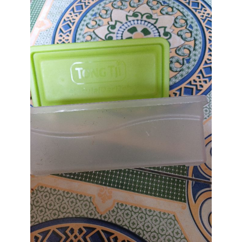 Wadah / tempat makan dari teh Tong Tji Jasmine Tea ( Teh Melati Celup) SAJA