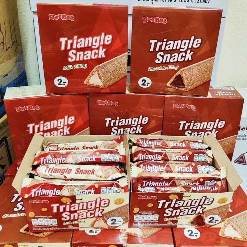

Triangle snack Thailand 1 kotak isi 24 pcs
