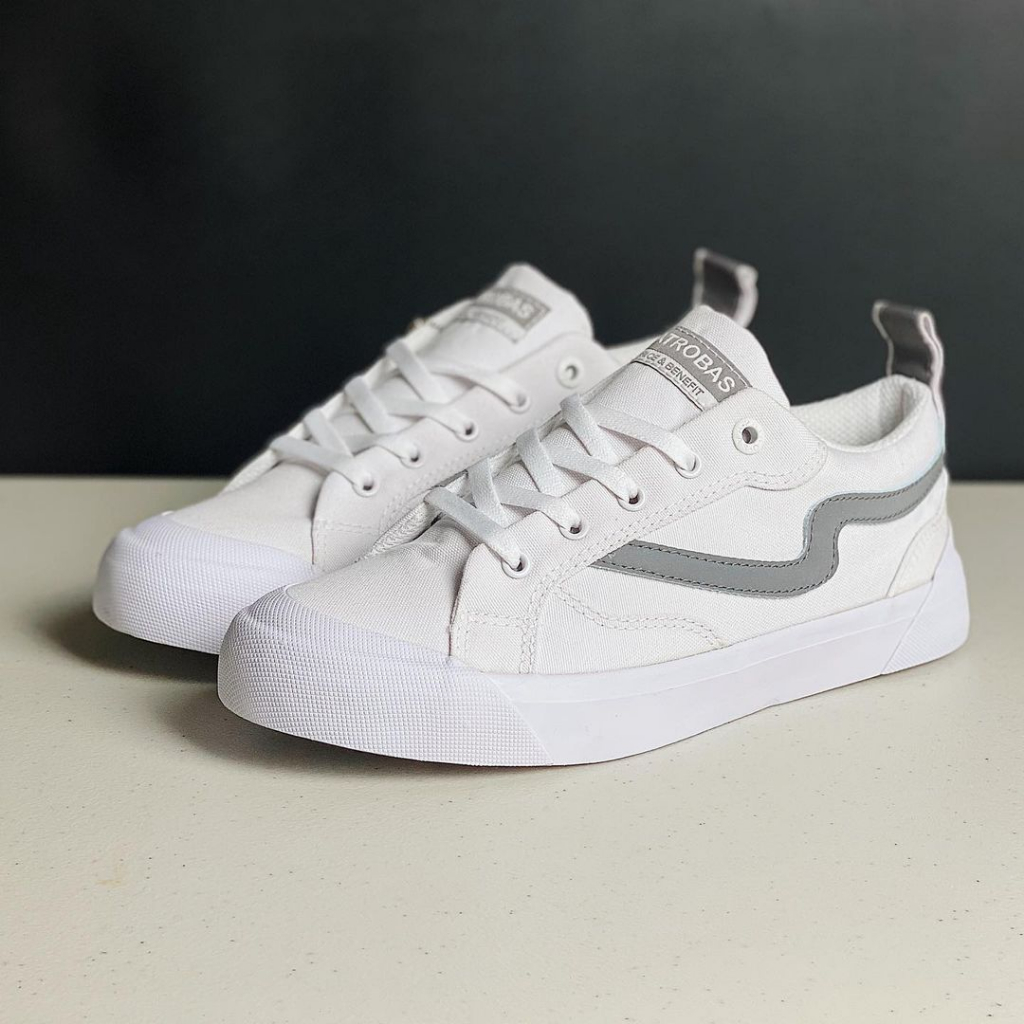 PATROBAS Glare White Original Sepatu Sneakers Casual Reflective Pria Wanita Putih